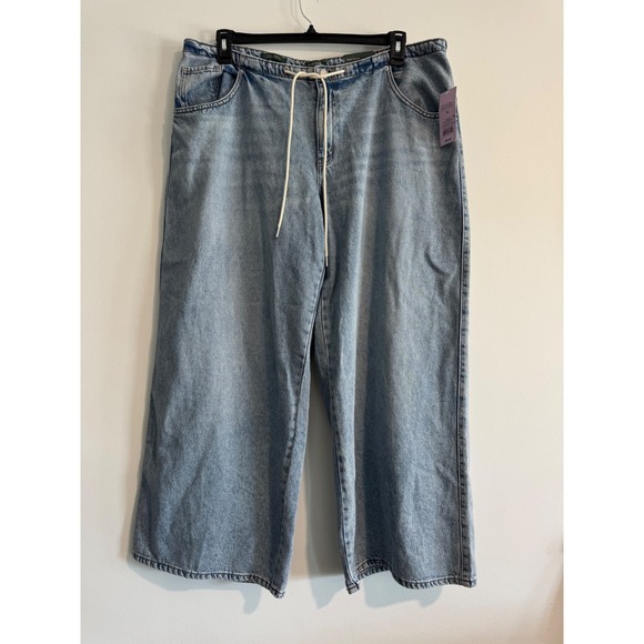 wild fable Denim - Wild Fable Low Rise Loose Jeans Womens Medium rigid Denim wide leg vintage retro